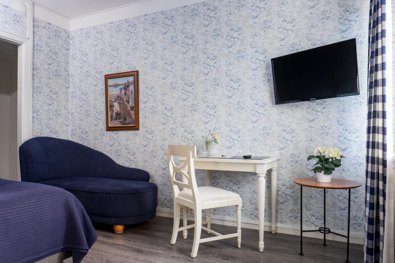 Hotel Vaennaes Vannas Zewnętrze zdjęcie